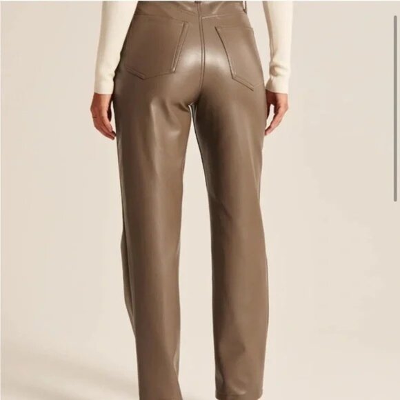 Abercrombie The 90's Straight Ultra High-Rise Faux Leather Taupe Pants Size 6 - Picture 10 of 10